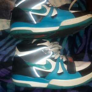 Nike air alpha force II